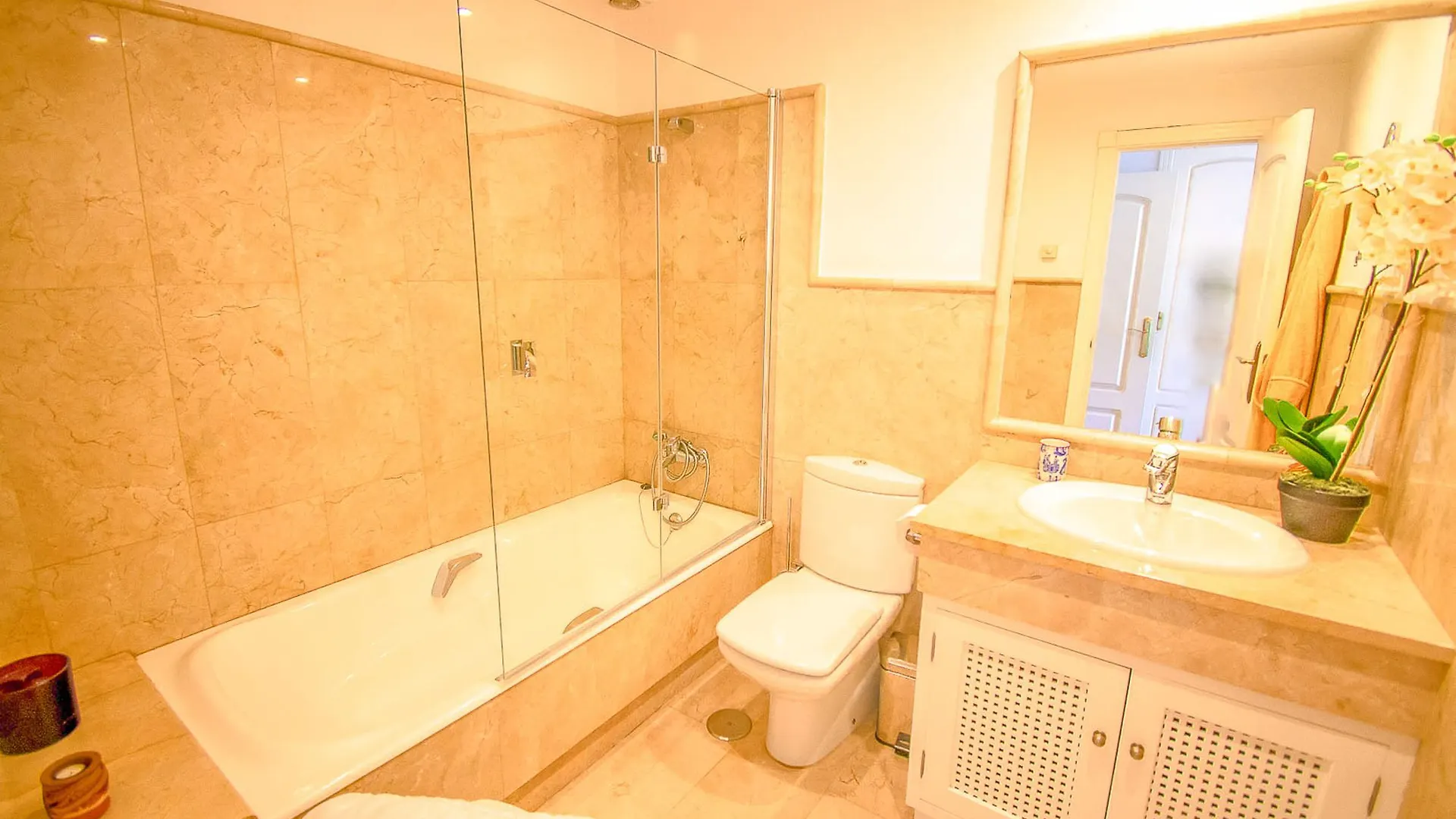 Daire Oleholidays Apartamento Palm Beach 6 Marbella İspanya